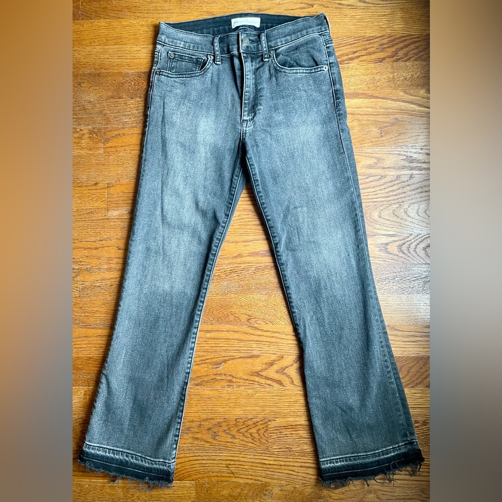 Gap high rise crop flare